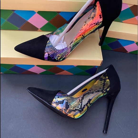 Hologram heels - Picture 3 of 5